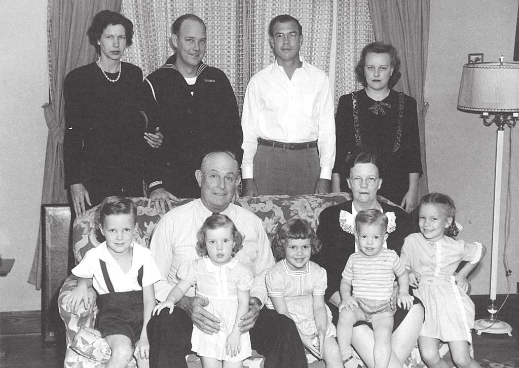 , Geneva Knox Thompson Petri, Charles Bruce Degress: From the collection of Alyssa Helen Behr From the collection of Alyssa Helen Behr: back row: Myra