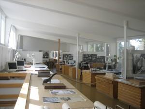 Studio Tiilimäki 20 00330 Helsinki http://wwwalvaraaltofi/info/studioaaltohtm designed the building as his own office in 1955 Because of a number of large commissions, the office needed more space to