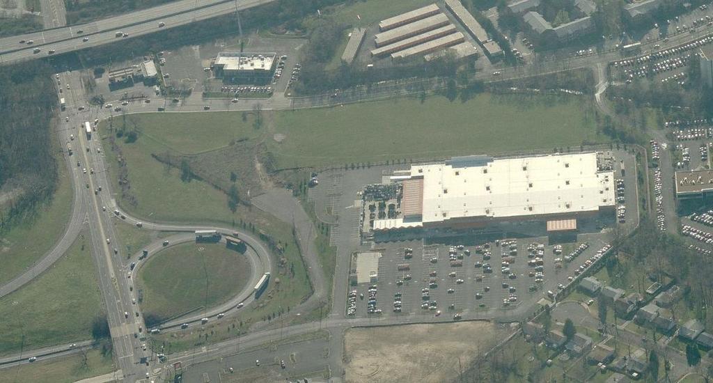 Maryland Rd Home Depot Ground Lease with Self-Liquidating Debt 2250 Easton Rd Willow Grove, PA Price: $15,959,259 NOI: 1,000,000 CAP: 6.27% Phone: 212.972.7457 Fax: 212.686.0078 exp@exp1031.com www.
