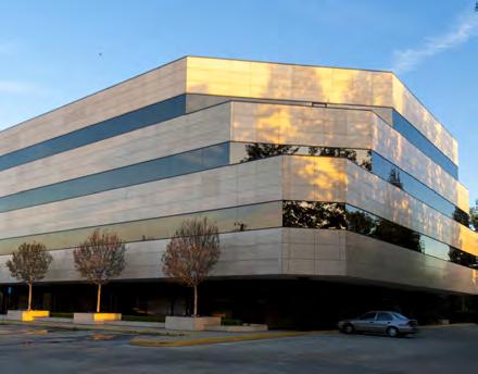 employees for continuing to make the 350,000 s.f. complex the best location to do business in the Greater Fresno area.
