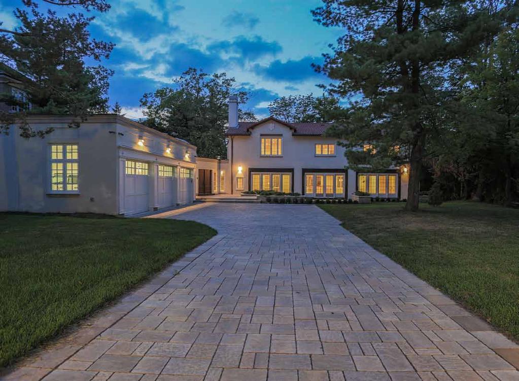 Ultimate Luxury in Mississauga Designed by renowned Heritage