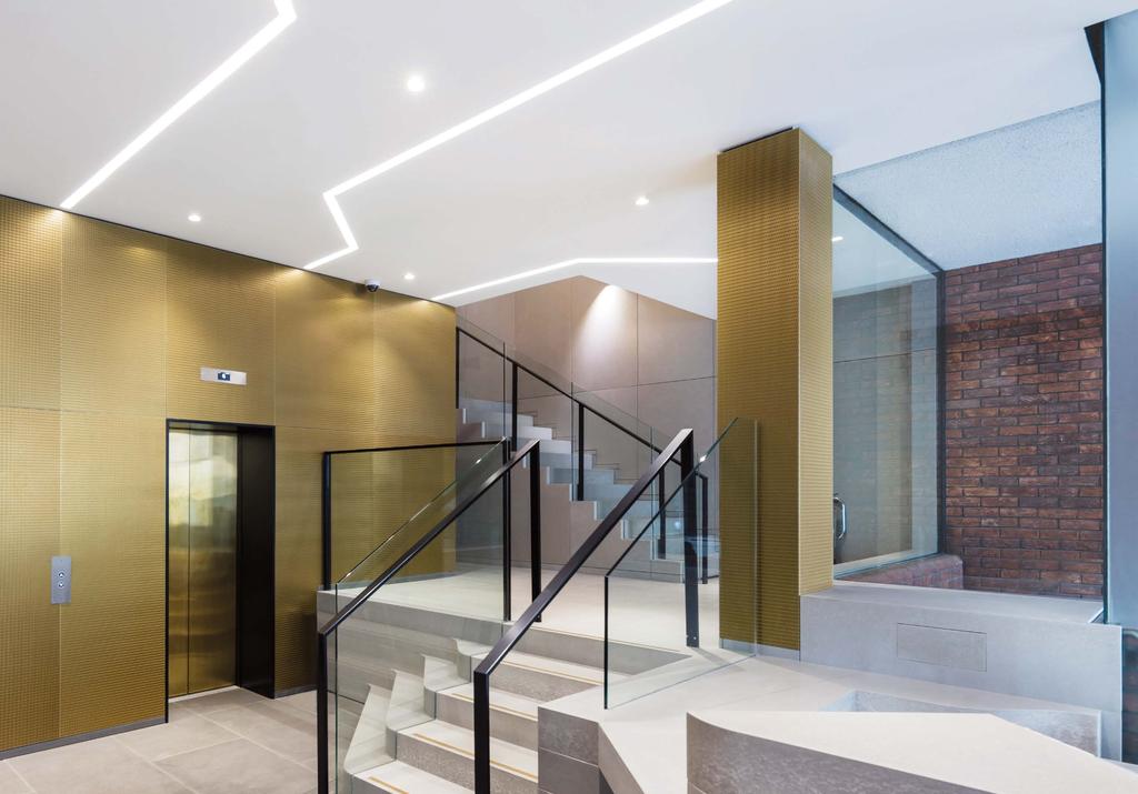 As as gold Reception The imposing redesigned reception offers occupiers a mix of modern and stylish features