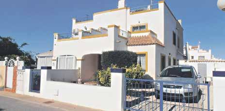 Key-Holding Services Furniture vouchers on all New Builds purchased, and a free Jamon Iberico on all Re-sales purchased via this advert TORREVIEJA - SOUTH-FACING, 3 BED TOWNHOUSE CLOSE TO ALL