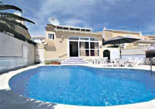www.costablancapropertyguide.com February 2017 - Issue 4 Residential Property Sales 25 T.P.S. HOMES Inmobiliaria Property Consultants BLUE LAGOON SAN MIGUEL DE SALINAS TORREMENDO REDUCED!