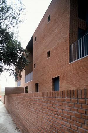 and height Large double-height loggias overlook the green campiello This project is part of a larger urban plan on the island La Giudecca by