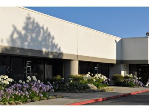 10 902 Colorado Avenue, Santa Monica, CA 90401 Property Details Total Space Available 8,952 SF Rental Rate Mo $3.85 /SF/Mo Min. Divisible 2,220 SF Max.