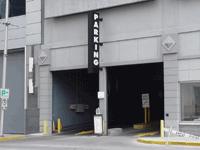 P7 Hilton Garage 120 W. Market Street 317-822-5832 Clearance Height: 6' 6'' Across the street from the Statehouse on the north-side of Market Street. $6.00 / hour $22.
