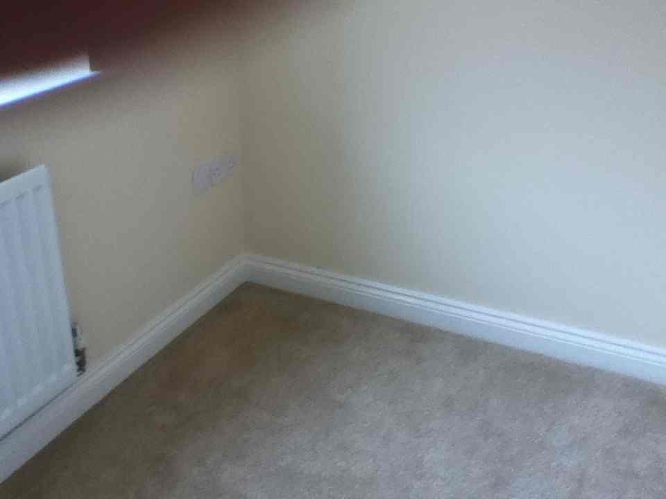 Bedroom 1 Bedroom 1 images Date: 15/04/2013 14:30 Date: 15/04/2013 14:30 Carpets Excellent Comments:Some light marks in the doorway.