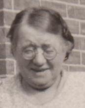 Janet Murray LYON 75. Janet Murray LYON, 2 daughter of John Murray LYON and Sarah FANCO, was born in 1882 in Newton on Ayr. 2,9 She married Charles KELLY on 9 October 1903. 2 She died in 1960.