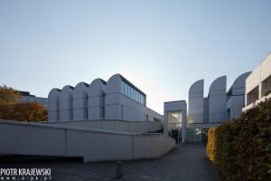 Bauhaus archive Klingelhöferstraße 14 10785 Berlin http://wwwbauhausde/english The Bauhaus Archive or the Museum of Design in Berlin deals with the research and