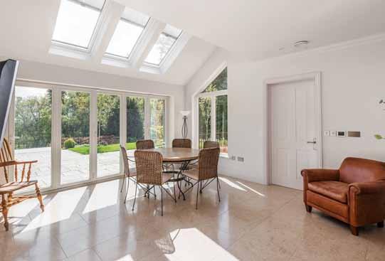 New Oaks Farnham Road, Ewshot, Farnham, Surrey GU10 5AE Beautifully appointed 6 bedroom gated country house in an elevated position with views on the outskirts of Farnham Farnham town 2.