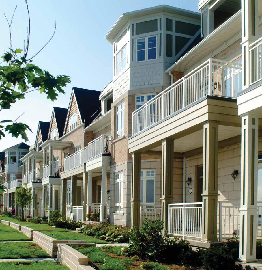 PORT CREDIT VILLAGE MISSISSAUGA, ONTARIO, CANADA 440 TOWNHOUSES AND