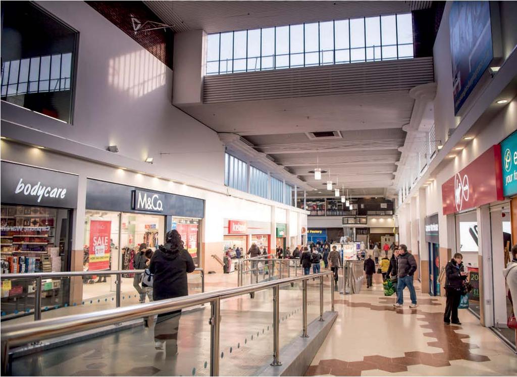 Retailing in Wellingborough Wellingborough s retail floor space amounts to 640,000 sq ft and is mainly