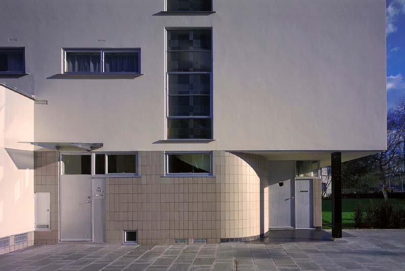 Jannes Linders Sonneveld House, Rotterdam, 2001 Architect: Brinkman & Van de Vlugt Object: stair case of the Sonneveld