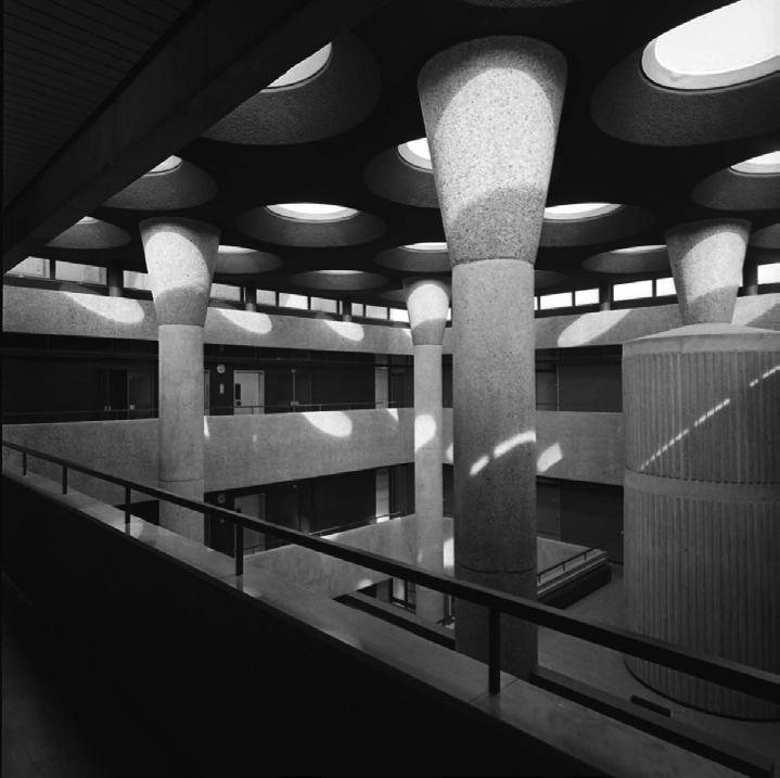 Jan Versnel Interior of the tax office, Amstelveen, 1972 Architect: Volker Ulrich Object: Interior of