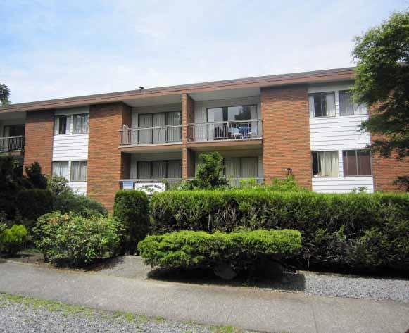 Sharmerob Manor 53 Suite Apartment Building 1929 West 3rd Avenue, Vancouver, BC Prime Kitsilano Location For Sale David Goodman