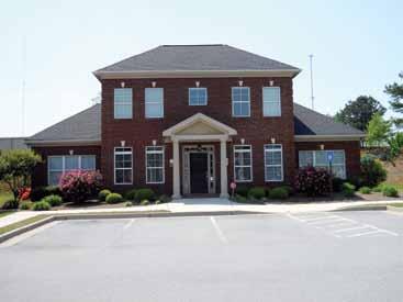 Contact Gene - #7354 3585 Lawrenceville Suwanee Rd, Gwinnett County ±1,560 sq. ft. office suite available (Suite 102). Move-in ready! Excellent location near Suwanee Town Center.