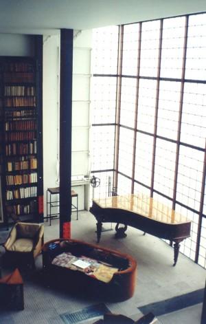 Maison de Verre Rue Saint-Guillaume 31 75007 Paris Interior designer Chareau joined efforts with licensed architect Bernard Bijvoet to design what would be part gynological clinic for Dr Dalsace and