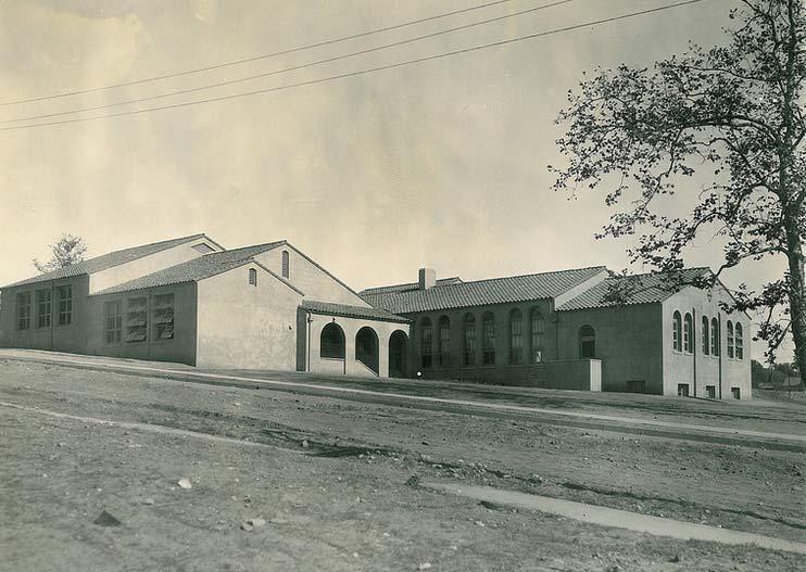 142 1920s: OVERVIEW Figure 71. Las Flores Elementary School, 1924 (demolished). Source: South Pasadena Public Library.