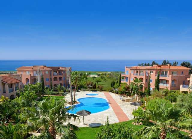 pool Aphrodite Springs New exclusive resort residence located in the Polis area next to the sea and close to a new golf course.