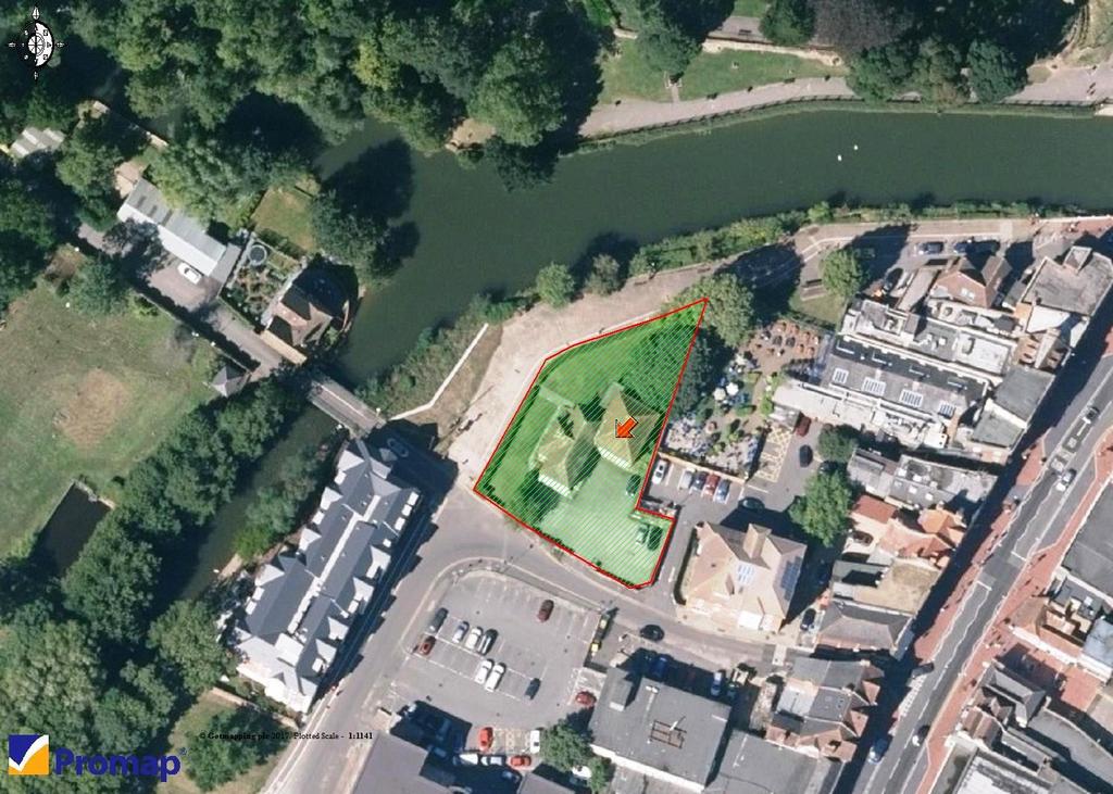 For Sale Tonbridge 1-4 River Walk, TN9 1DT Prime Residential or Mixed Use Development Opportunity Prime Residential and Mixed Used Development Opportunity Freehold with vacant possession.