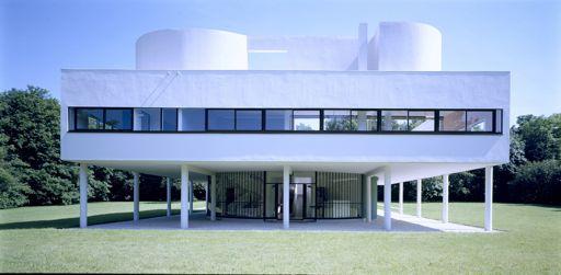 Le Corbusier, Villa Savoye 1. pilotis 2.