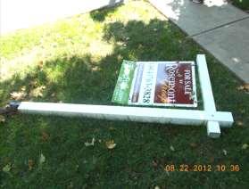 Foreclosure signs, For Sale signs
