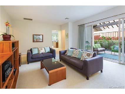 Type: Single Family / Status: Sold / MLS#: 201702855 / TMK: 1-3-9-109-046-0000 1028 KOKO KAI PLACE List Price: $1,249,000 Roofed Living Area: 2,362 130 Land Sq Ft: 6,954 Furnished: None Bedrooms: 3