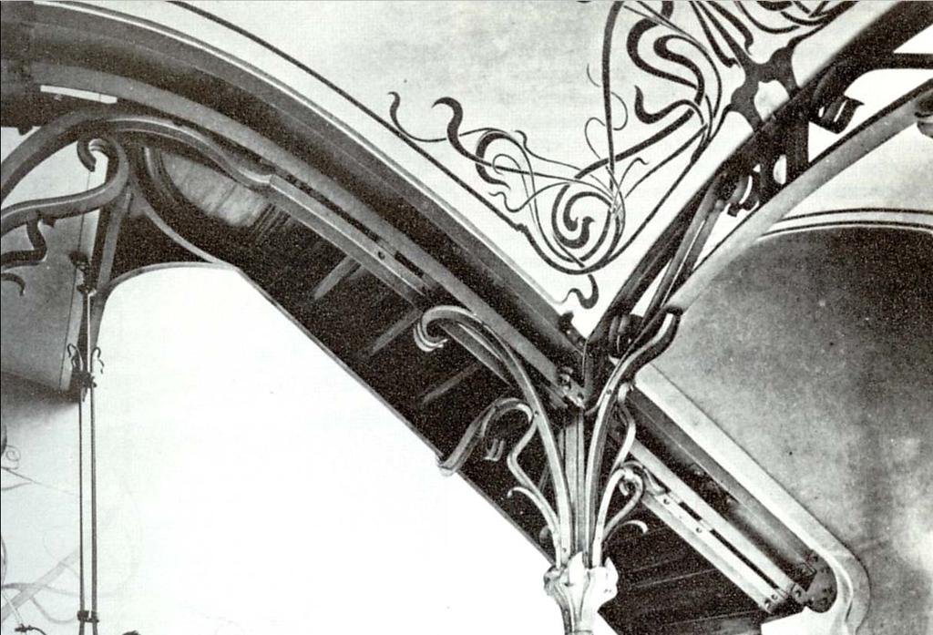 Victor Horta Horta s Art Nouveau married industrial materials, such as iron and