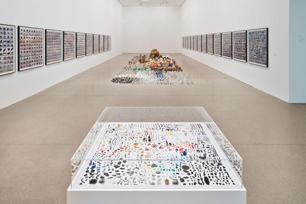 Gabriel Orozco Sandstars, 2012 Approximately 1,200 found objects, including wood, metal, glass, paper, plastic, Styrofoam, rock, rope, rubber, and other materials, and 13 photographic grids, each