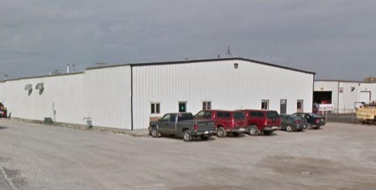 26 acres & 5.01 acres) Insulated steel construction & gas heat; 14 clear ceiling height Approx.