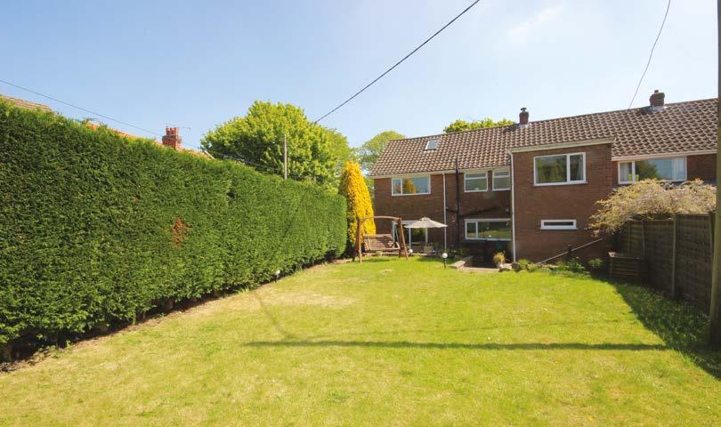 11 The Green, Ingham Lincoln - 8 miles A15 Road Link - 2 miles Situated in the much sought after village of Ingham and with views over the village green, this well-presented four bedroom