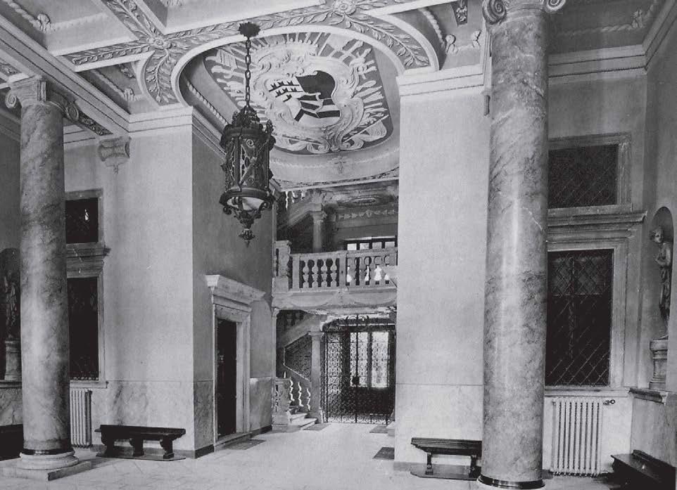 At the time of construction of the palazzo, the passage between the various floors of a building was generally realised with great economy of means.