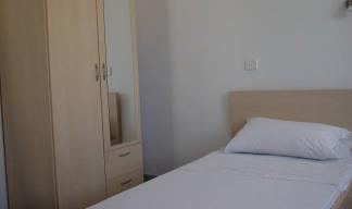 am ACCOMMODATION SELF CATERING SHARED APARTMENTS SHARED SELF-CATERING APARTMENTS An am Language Studio apartment is your best option for cost-effective, independent accommodation while learning