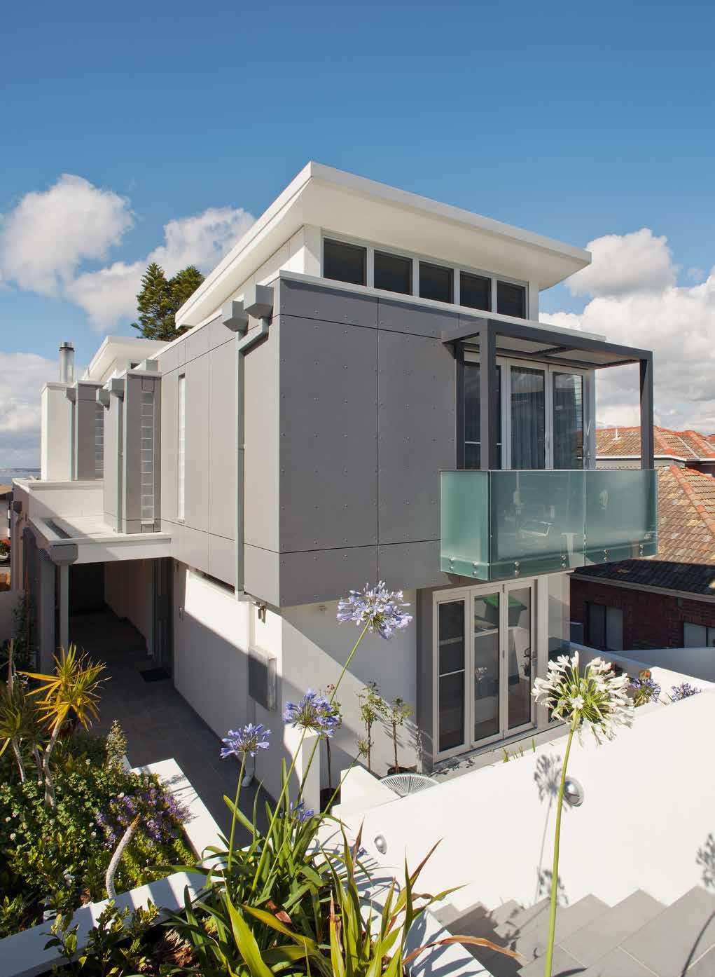 Sonya Perica Residence, Sydney, Australia Bay Watch With its sleek Swisspearl-clad façades, this