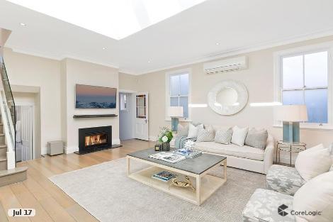 23km Last Listing - 4 Ocean Road Manly NSW 2095 Sold Price $3,380,000 3 3 1 215m 2 150m 2