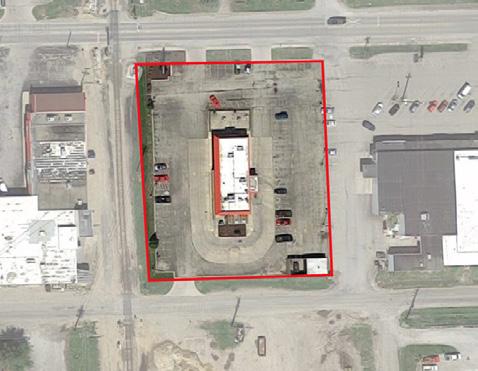 the offering Property Name Property Address Hardee s 401 E Sangamon Ave Petersburg, IL 62675 Assessor s Parcel Number 11-13-104-007 parcel map E Sangamon Ave ± 7,000 ADT Site Description Number of