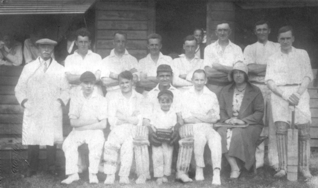 SCRIVEN PARK CRICKET CLUB 1920 s /1930 s. The team played in what we now call Jacob Smith Park.
