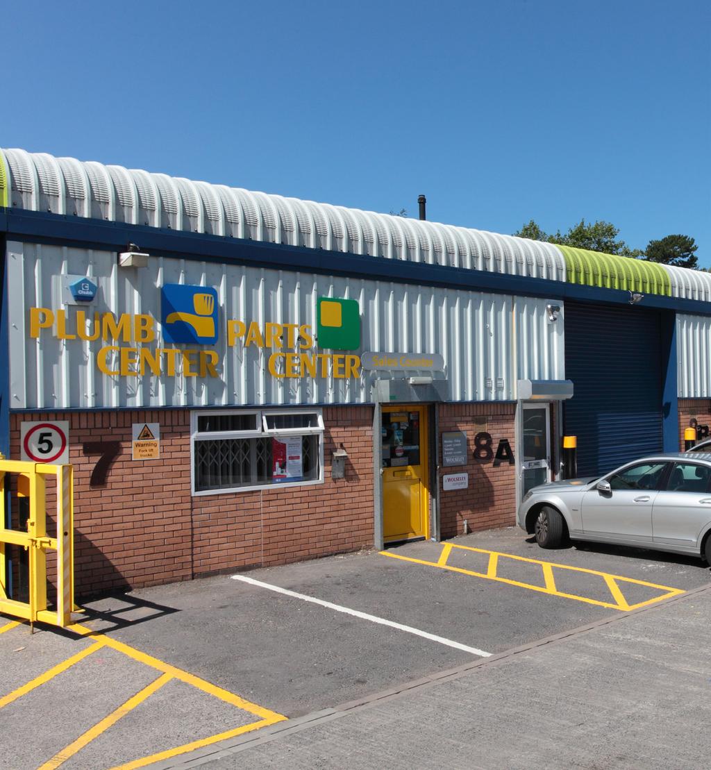 1 Investment Summary Multi-let industrial estate comprising 23 units, providing a total of 39,648 sq ft (3,683 sq m) Unit sizes ranging from 905 sq ft to 3,715 sq ft Low