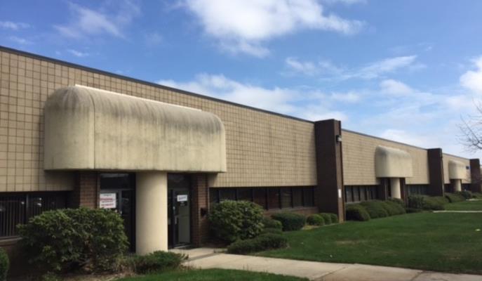 Industrial / Property Price Property PSF Rate Type Industrial Condo for 5,57 Gross 734 85 Air Park Drive, Unit 6 5,57 6" Ronkonkoma 5,57 Ample $9.