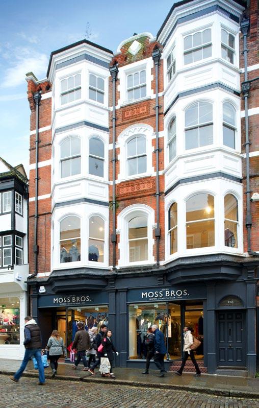 INVESTMENT SUMMARY The highly affluent south east town of Guildford is one of the UK s premier retail destinations outside of Central London.