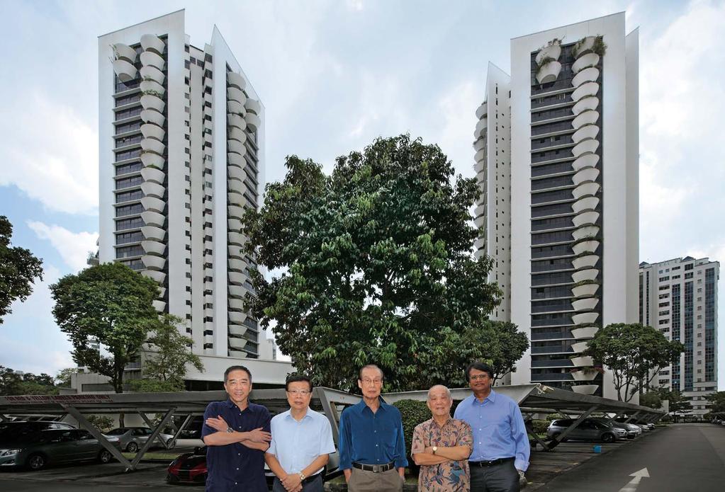 EP10 EDGEPROP DECEMBER 25, 2017 COVER STORY PICTURES: SAMUEL ISAAC CHUA/THE EDGE SINGAPORE Members of the Amber Park collective sale committee (from left): Eric Ang, Koh Piak Chang, Lim Lian Seng