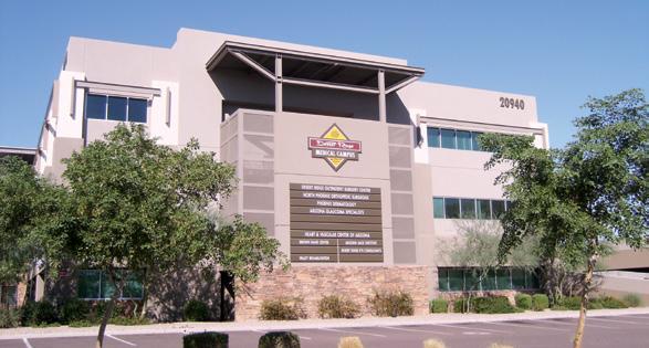 Desert Ridge is the result of a largescale master plan on state trust land in Arizona with a commercial core of 570 acres. It was leased in 1993 with a 99-year commercial term.