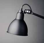 La Lampe GRAS, come fu successivamente denominata, era ecceziona le per il suo design semplice, robusto anche se eccessivamente ergonomica.