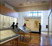 1986 The Greeks and The Etruscans Gallery opens o July 5: The ROM takes a major step toward rebuilding its galleries with the opening of The Greek World, Early Italy and the Etruscans, and Bronze and