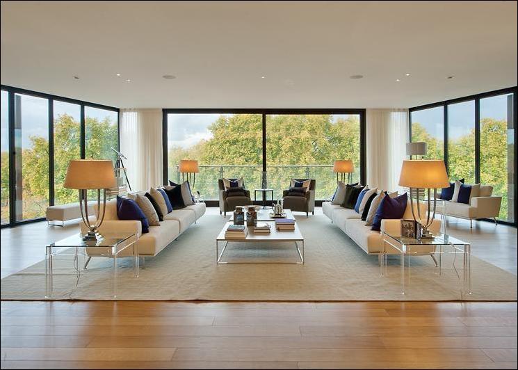 The largest apartment currently available to rent in London (9,307 sq ft) in the landmark One Hyde Park development, with 5 bedrooms and an unparalleled range of services and amenities.