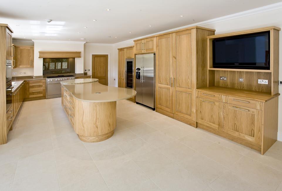 Copperings House has been built to an exceptional specification, finish and recently completed.