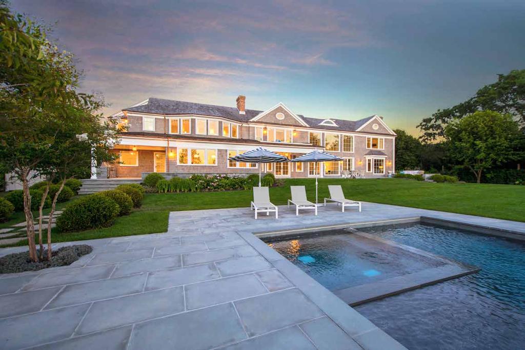 VAL FLORIO ARCHITECT Val Florio Architect is located in Sag Harbor, New York. The scope of work reflects the authenticity of modern shingle style architecture.