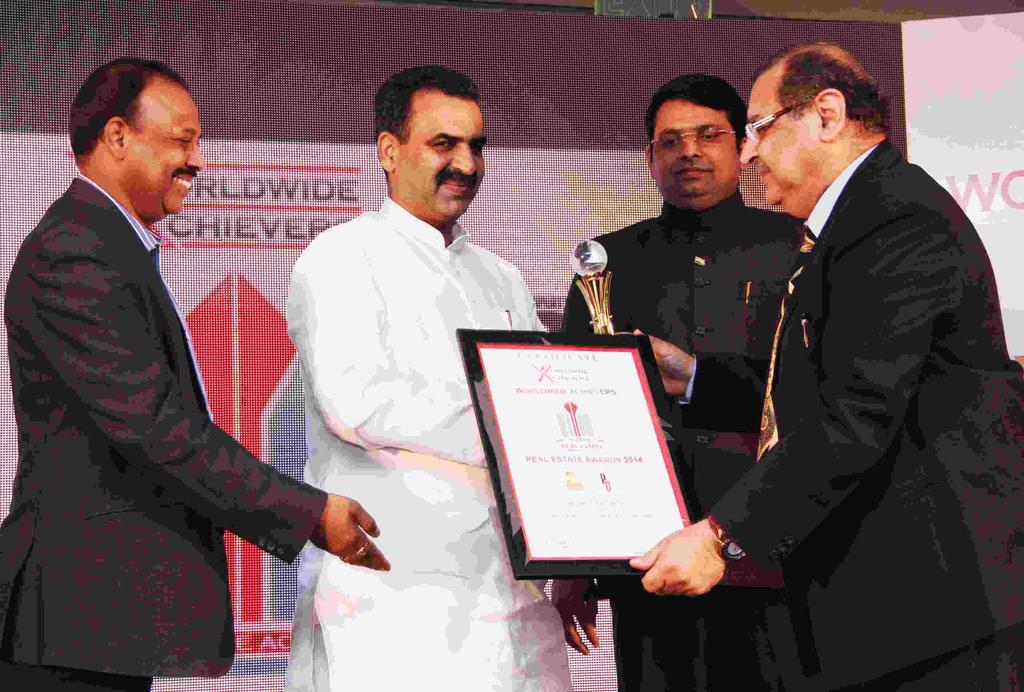 Parsvnath Developers Receiving Award from Dr.
