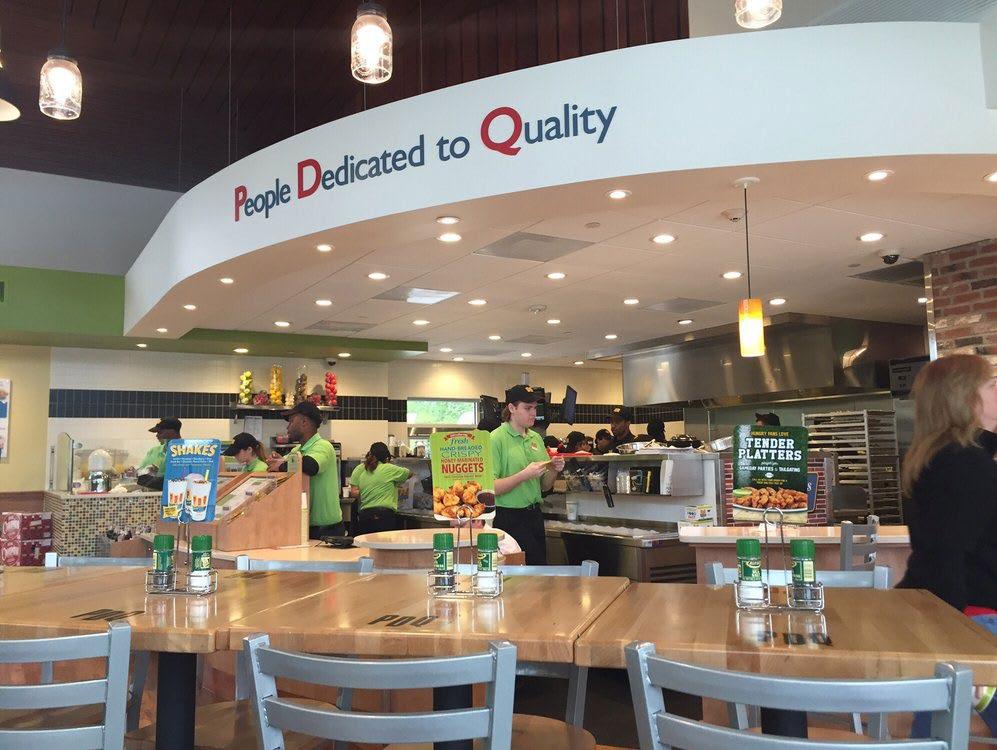 shakes and cookies. PDQ foods are prepared fresh, on site and when ordered, as opposed to being prepared in advance.